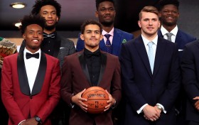 8年前NBA何追忆？火箭登MVP 宇宙勇连冠 骑士詹终结 18届新秀涌现