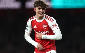 英超冠军也得中考！记者：16岁道曼备战中考，缺席阿森纳今天训练