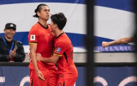 足球报：国足与U23国足合练有助更多了解U23国脚，基本放弃东盟杯