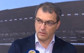 都体：科莫利在尤文操作饱受质疑，他解散球探网络将转会业务外包