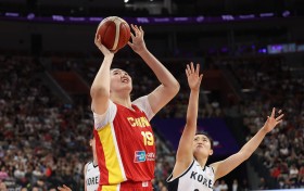 中国女篮惜败澳大利亚 结束首场公开热身赛