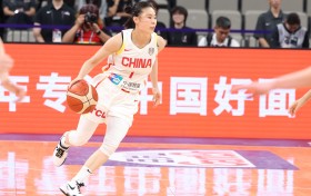 中澳女篮热身赛三分对比：中国女篮20投6中 澳大利亚女篮20投2中