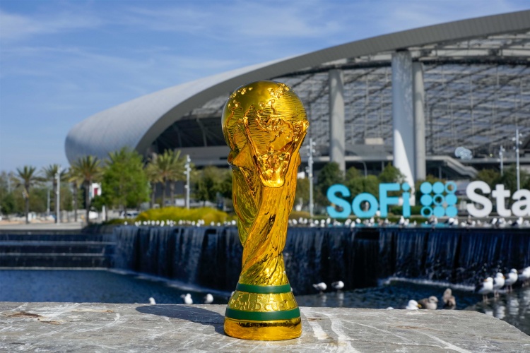 足球报评世界杯版权:中国需要世界杯,世界杯更需要中国插图 足球报评世界杯版权:中国需要世界杯,世界杯更需要中国插图