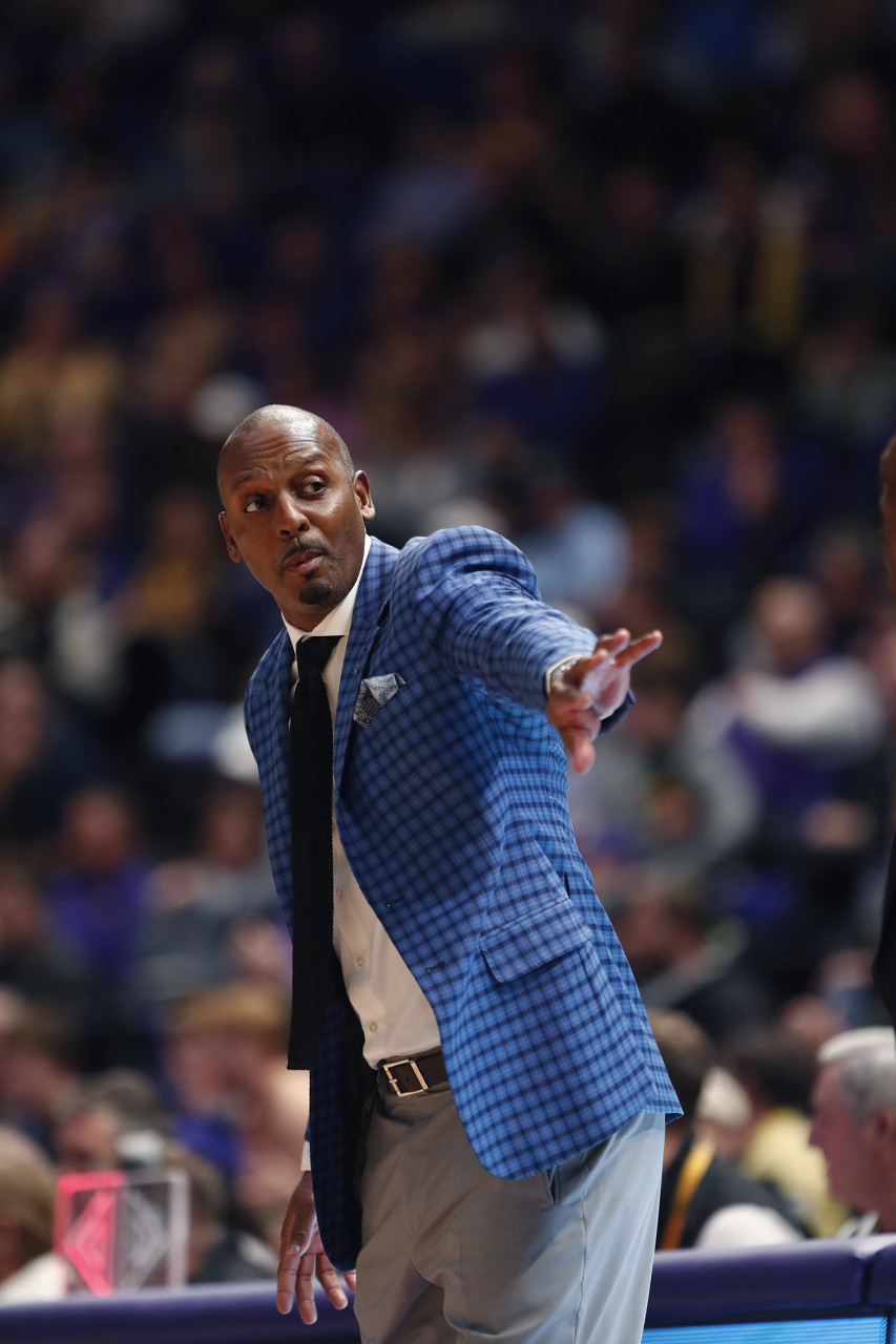 便士:NBA已经失去观赏性 NCAA有基本功&团队篮球 NBA只有三分插图 便士:NBA已经失去观赏性 NCAA有基本功&团队篮球 NBA只有三分插图