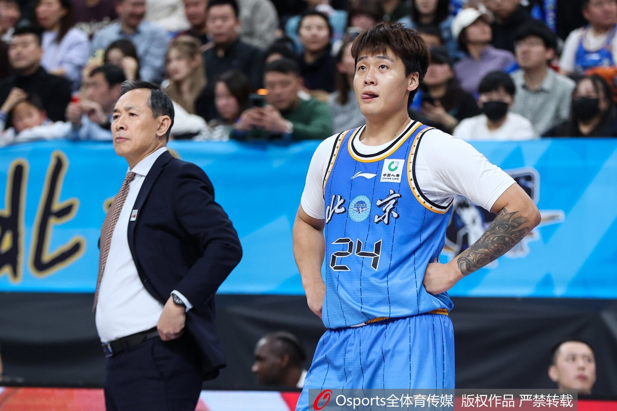 媒体人:许利民还是有能力的 常规赛时好时坏跟伤病有一定的关系插图 媒体人:许利民还是有能力的 常规赛时好时坏跟伤病有一定的关系插图