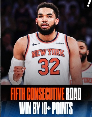 尼克斯季后赛客场五连胜且每场至少赢10分 平NBA历史纪录插图 尼克斯季后赛客场五连胜且每场至少赢10分 平NBA历史纪录插图