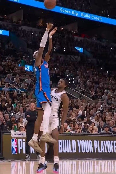 前NBA球员吐槽亚历山大“体毛哨”：照这尺度我能拿25000分！插图