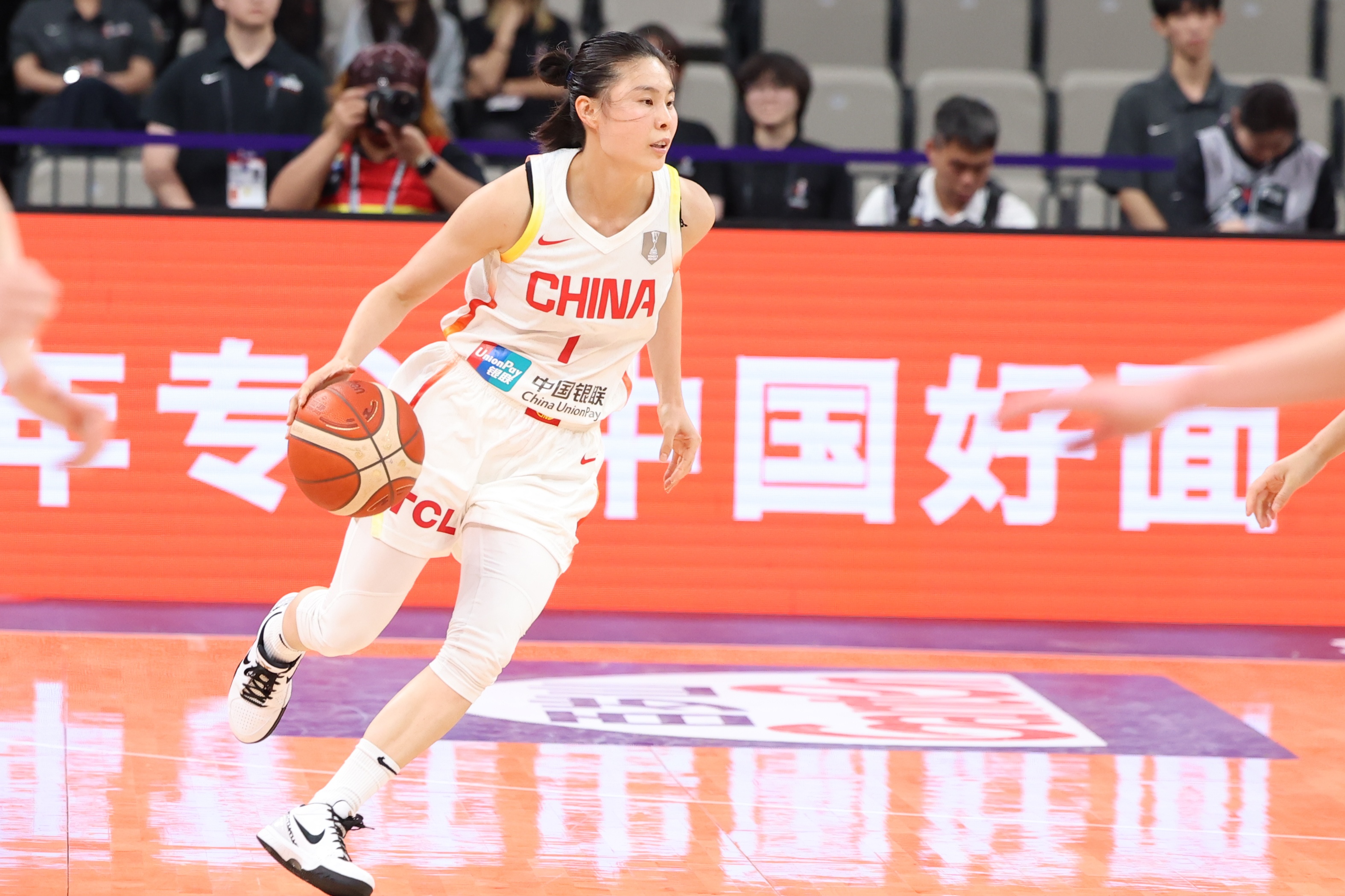 中澳女篮热身赛三分对比：中国女篮20投6中 澳大利亚女篮20投2中插图